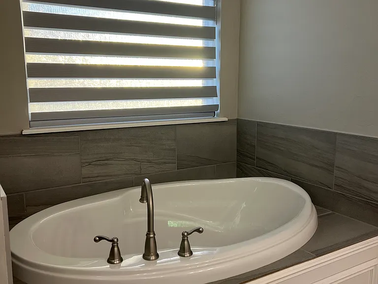 13895 Creek View Dr — Photo 17