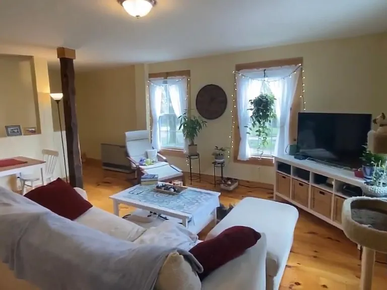107 Middle St #2 — Photo 17