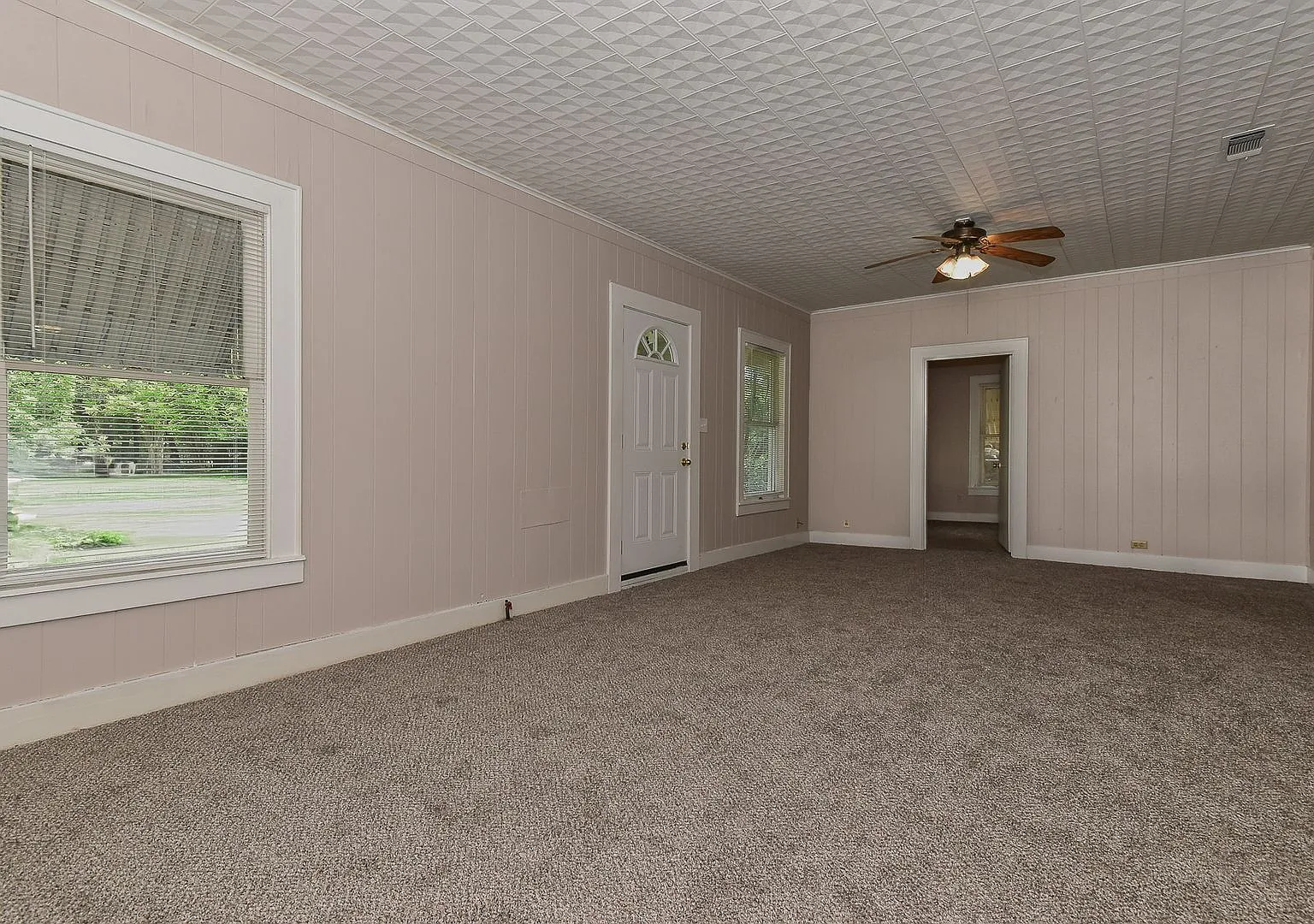 3814 Roberts- House — Photo 3