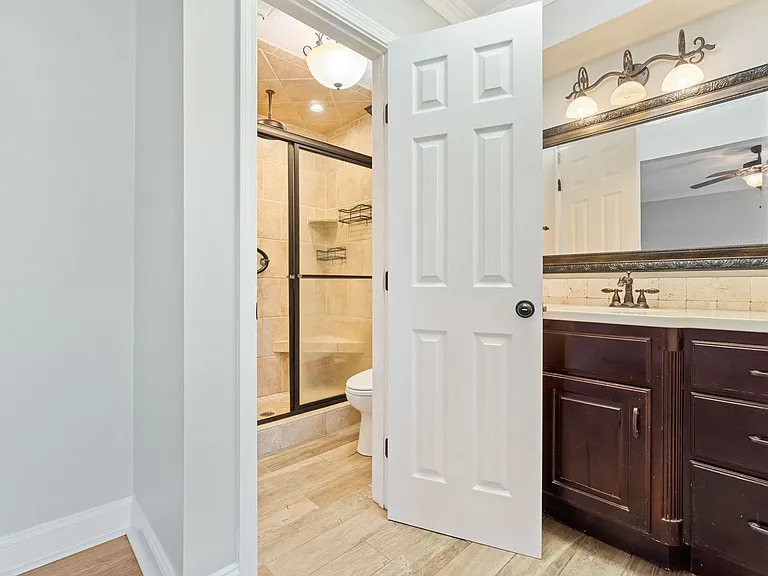 3222 S 54th St — Photo 23