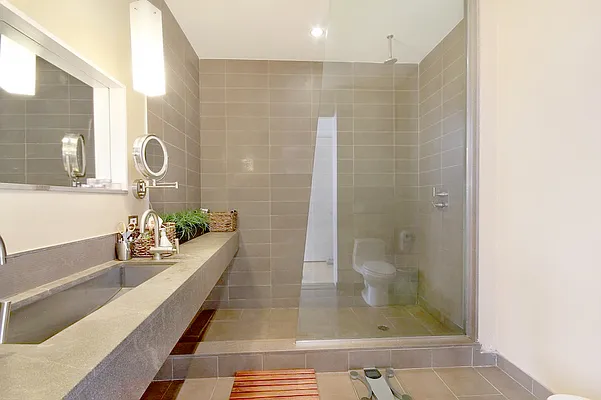 Rented by Modern Spaces | media 27