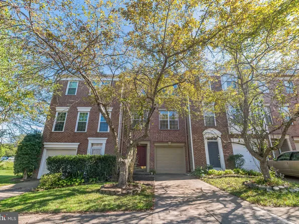 3933 Brickert Pl, Woodbridge, VA 22192
