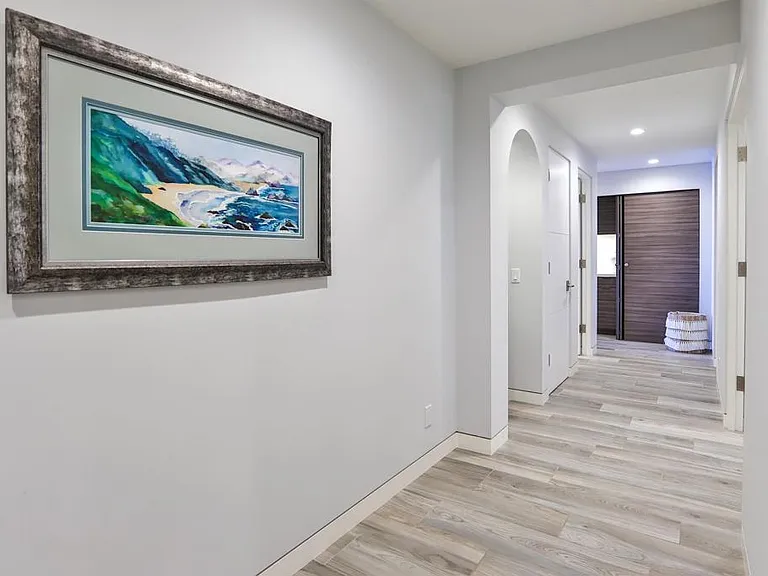861 Beachfront Dr #B — Photo 13