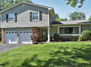 1703 Arbutus Dr, Hudson, OH 44236