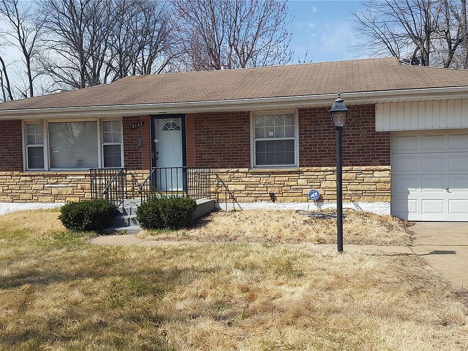 1st image of 9645 Durham Dr