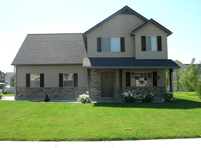 1st image of 1115 N Moonstone Dr