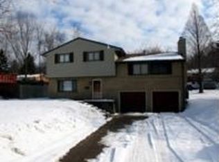 701 Dewberry Dr, Monroeville, PA 15146