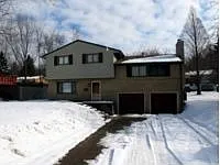 701 Dewberry Dr photo 1