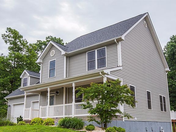 2nd image of 133 Stratford Pl
