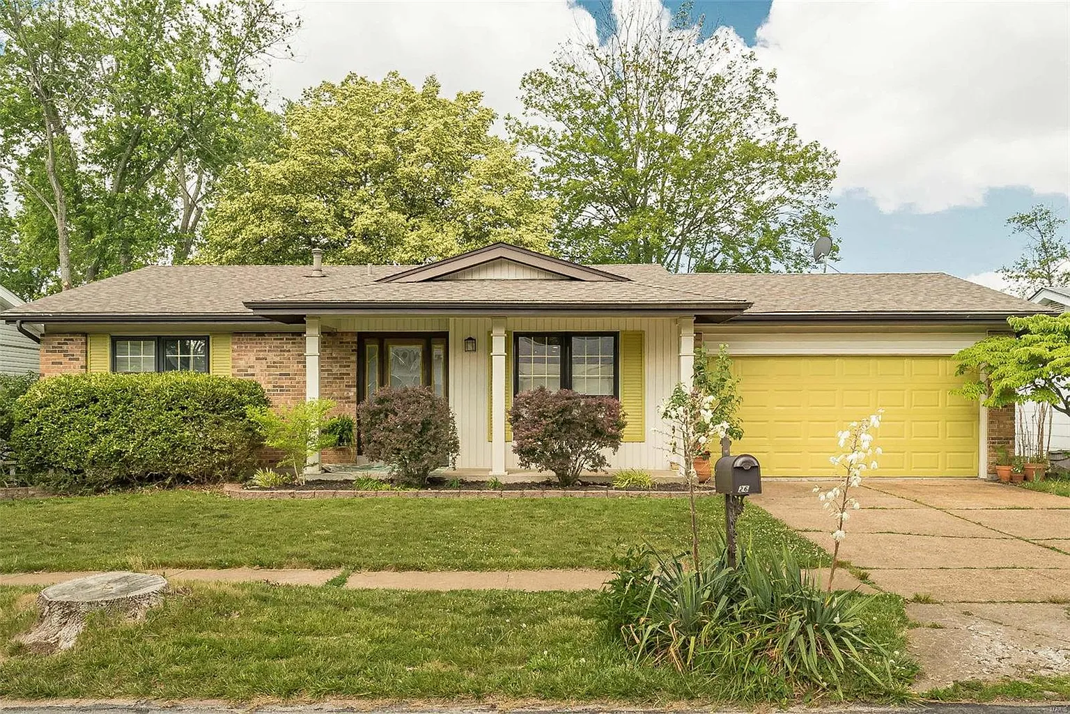 267 Aspen Village Dr photo 1
