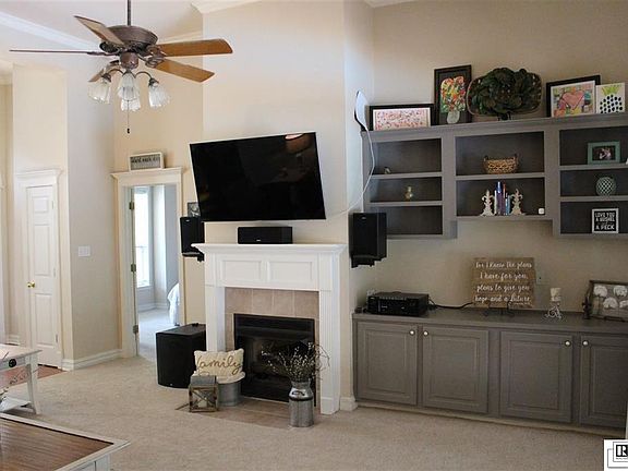 3rd image of 128 Steeplechase Cir
