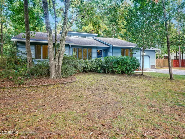 10148 N Olde Towne Wynd SE, Leland, NC 28451