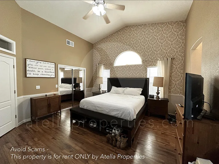 5033 W Wren Ave — Photo 27