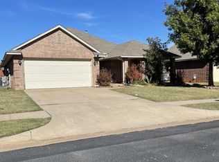 1733 Kamber Ter, Edmond, OK 73003