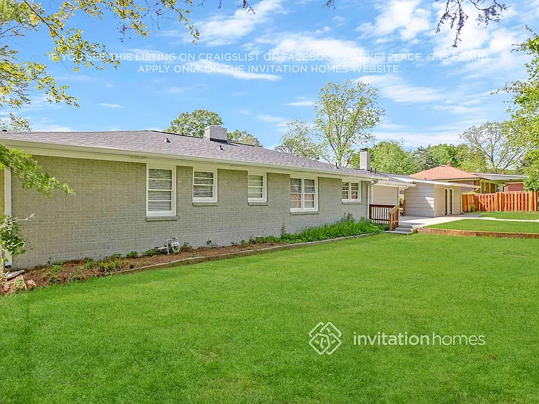 4108 Campbell St NE — Photo 22