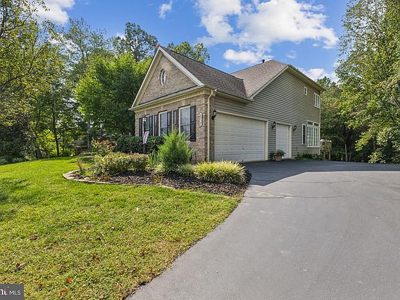 2nd image of 6938 Tanglewood Dr