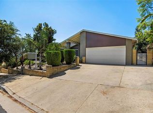 13785 Linfield Ave, Sylmar, CA 91342