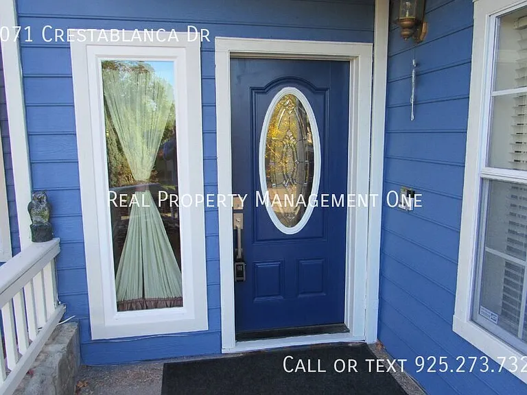 3071 Crestablanca Dr — Photo 5