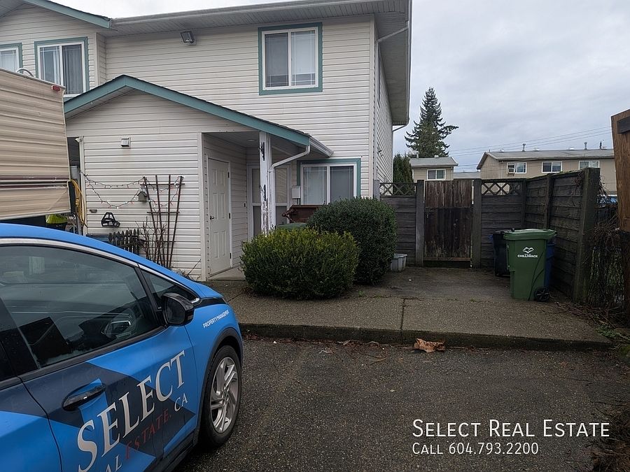 1st image of 9235 Woodbine St #4