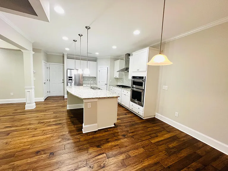 212 Daymire Glen Ln — Photo 14