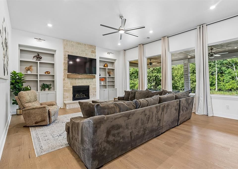 1st image of 11717 Josie Ln