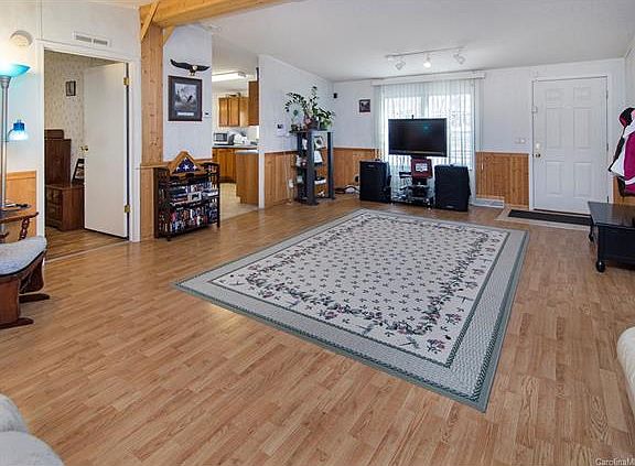 2nd image of 153 Woodhaven Dr #24