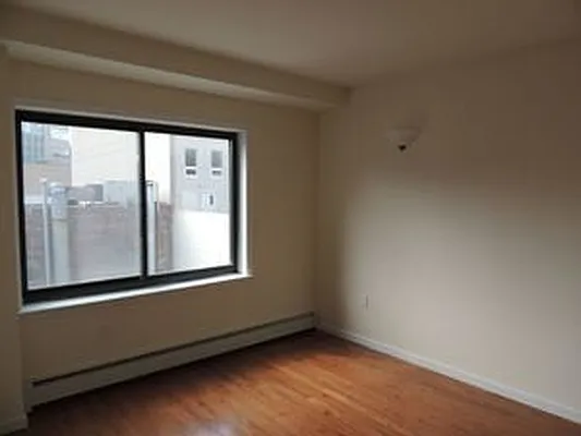 Rented by Luxdeal Realty LLC | media 10