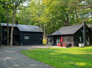 1905 Glasco Tpke #1&2, Woodstock, NY 12498