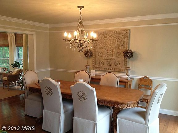 4th image of 1002 Rosslare Ct
