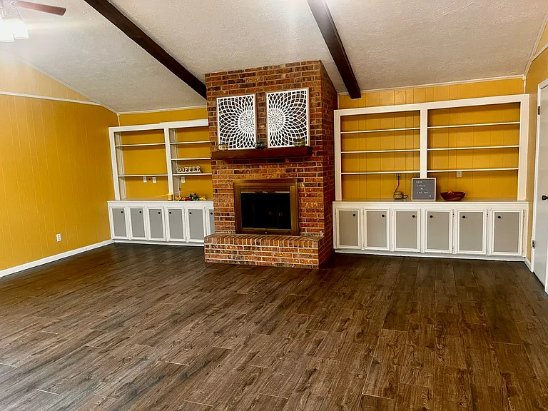 2600 Arbor Dr — Photo 5