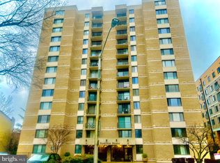 4 Monroe St APT 1004, Rockville, MD 20850