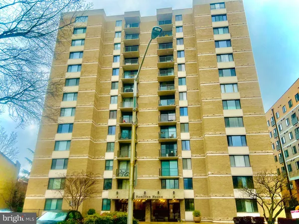 4 Monroe St APT 1004, Rockville, MD 20850