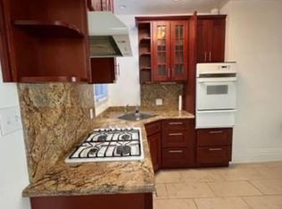 1362 Valencia St APT 11, San Francisco, CA 94110