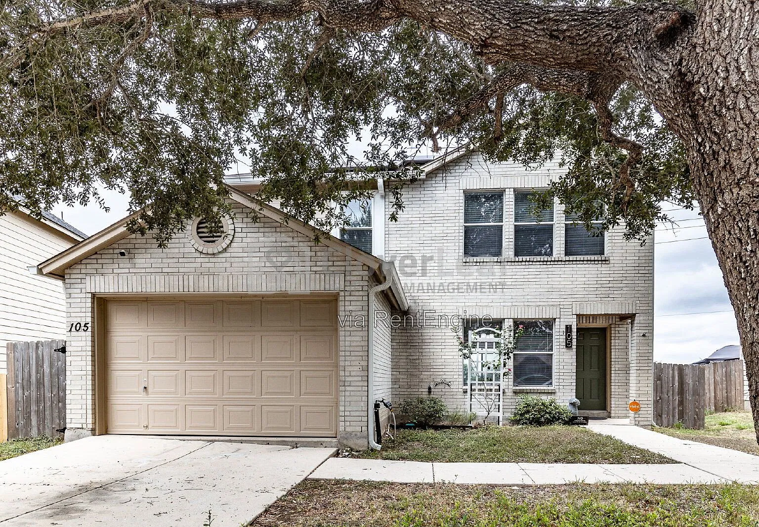 3 bed, 2.5 bath, 1723 sqft, $1,997 — Photo 1