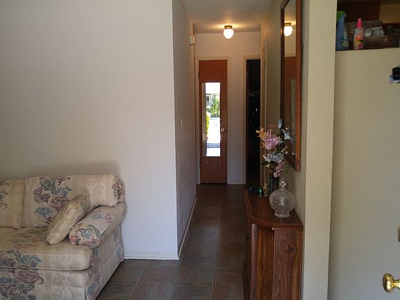 5th image of 233 Haynes St