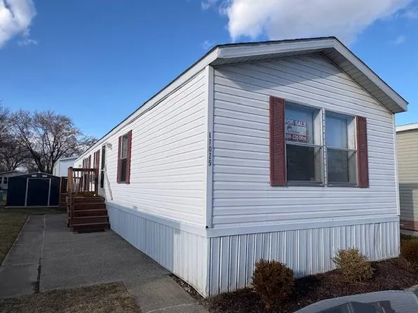 17025 Crosbydale St, Macomb, MI 48044