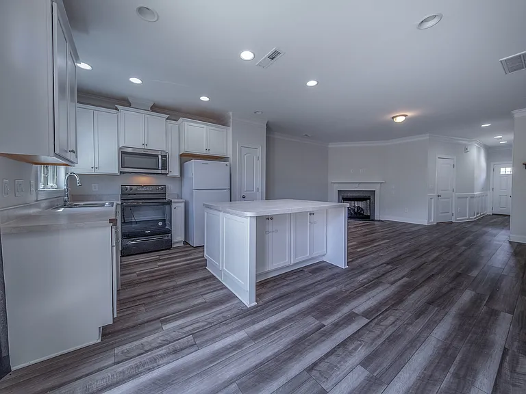 3836 Thistleberry Rd — Photo 7