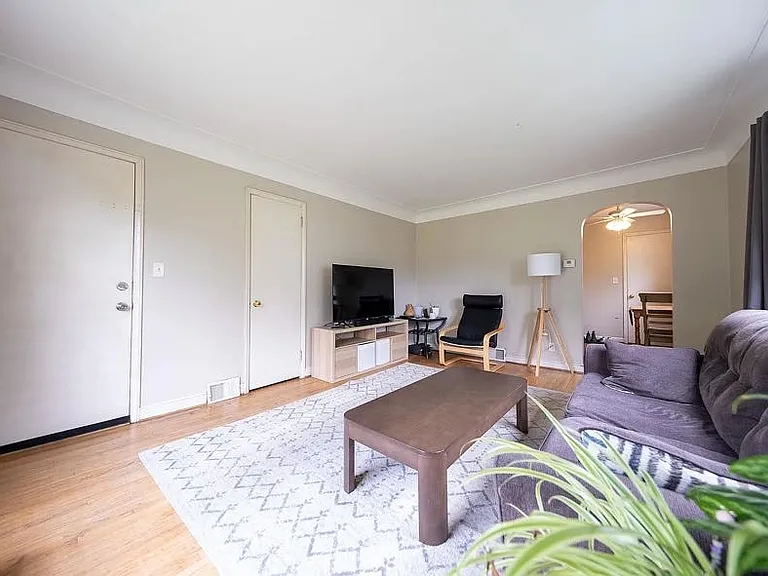 5817 Blaisdell Ave #5817 — Photo 7
