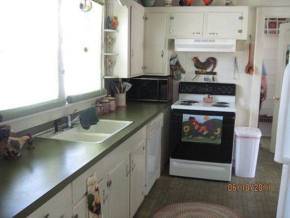 4th image of 139 Cook Dr