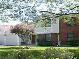 325 Wildberry Ct UNIT A2, Schaumburg, IL 60193