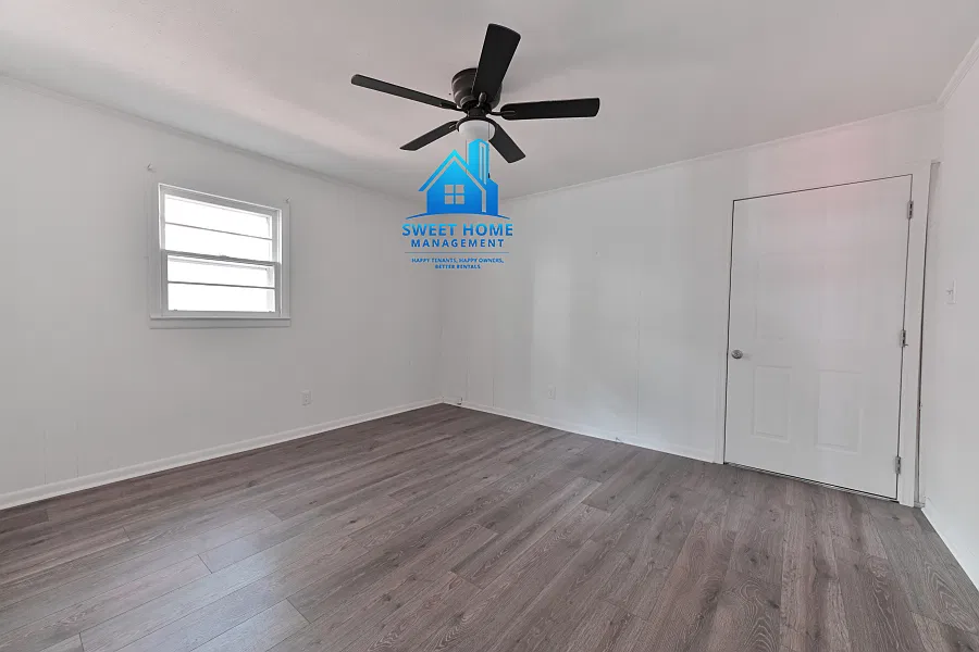 4 bed, 1404 sqft, $1,500 — Photo 4