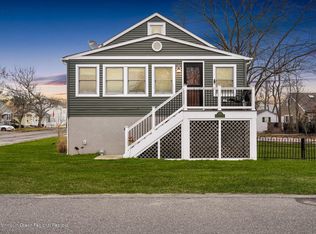 501 Anglesea Ave, Ocean Gate, NJ 08740