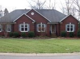 2743 Willis Dr, Harrisburg, NC 28075