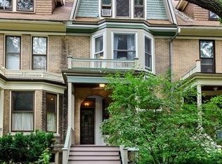 1213 Maple Ave, Evanston, IL 60202