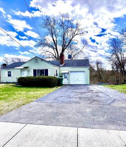 427 Irene St, Chicopee, MA, 01020