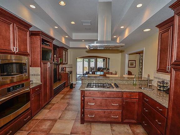 3rd image of 4205 Kasper Dr