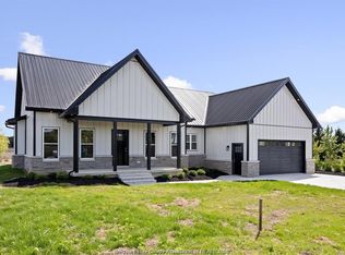 7056 Howard Ave, Tecumseh, ON N0R 1L0