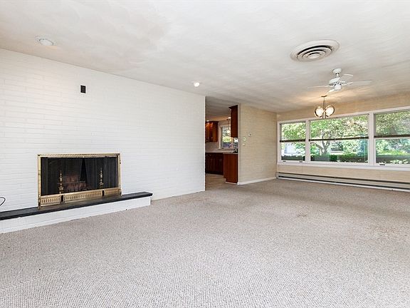 5th image of 4 Craig Rd