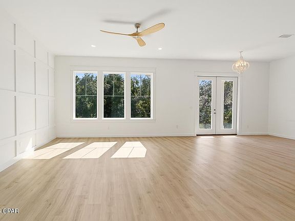 3rd image of 3515 Cottage Cove Ln