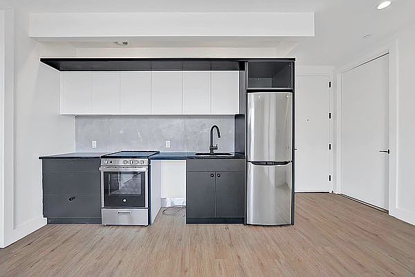 1st image of 2175 Bergen St #4I